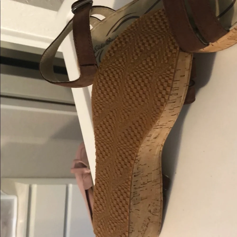Eddie Bauer Platform sandals